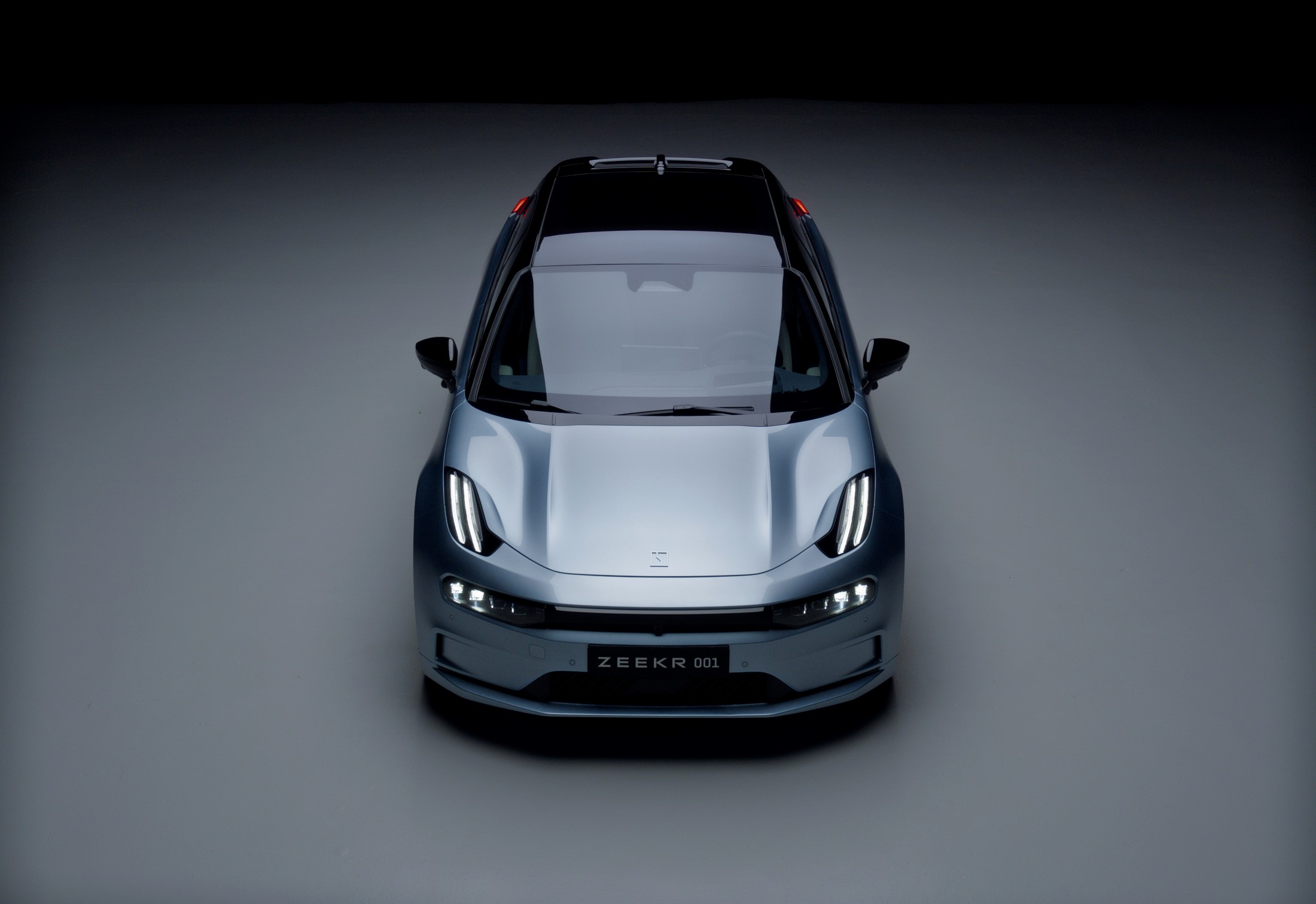 Zeekr 001 2025 Studio Oppe Front