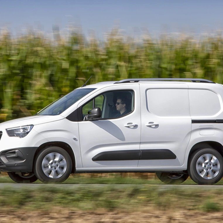Opel Combo 2018 V Side