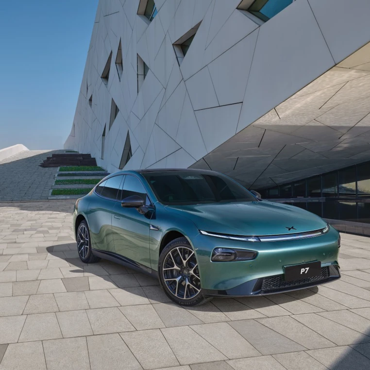 Xpeng P7 2025 Skraa Forfra