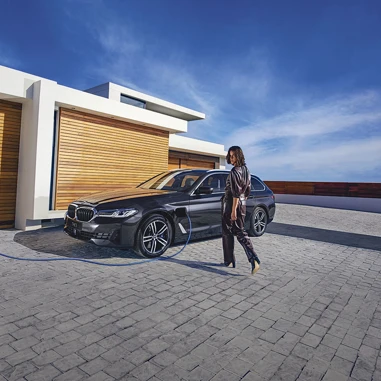 BMW 5 Serie 2020 530E PHEV Xdrive Touring Profil