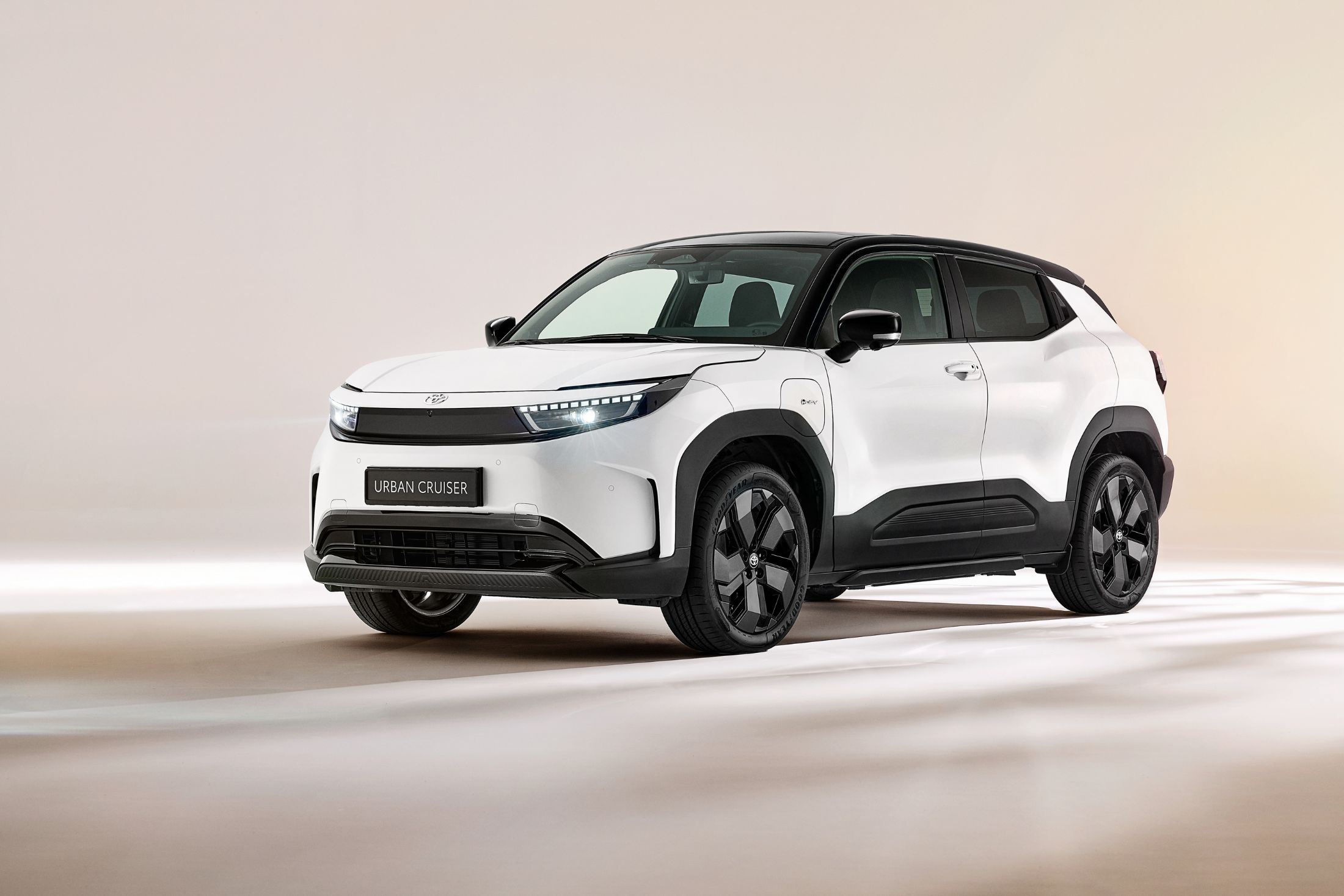 Toyota Urban Cruiser Skrå Forfra