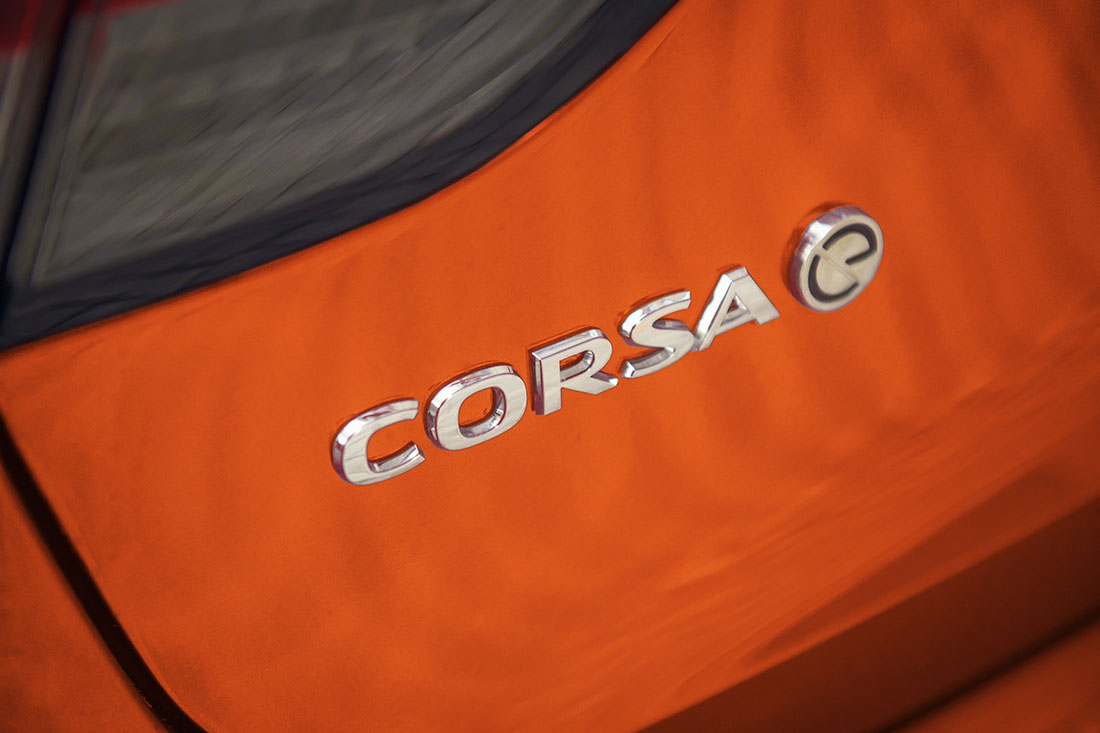 Opel Corsa 2020 E Logo