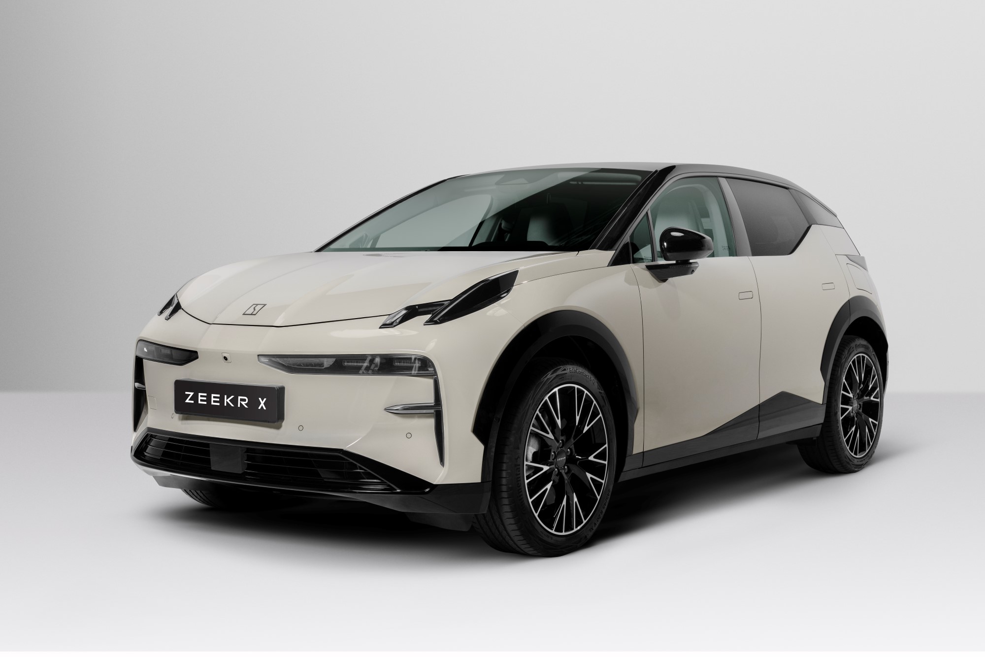 Zeekr X 2025 Studio Skraa Forfra
