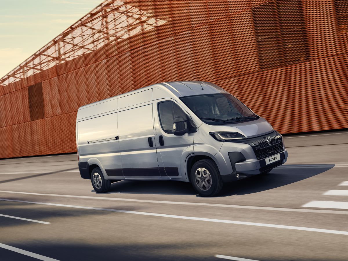 Peugeot Boxer 2025 Koerende