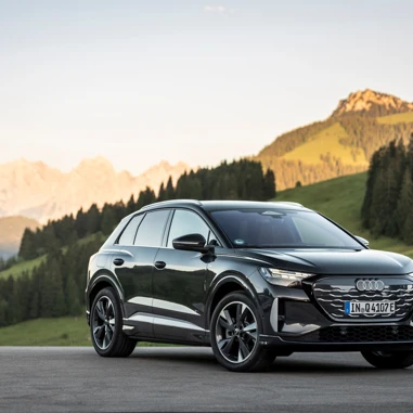 Audi Q4 E Tron 2026 Suv Skraa