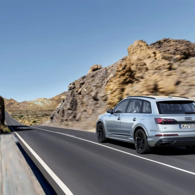 Audi Q7 TSFI 2024 Koerende Bagfra (1)