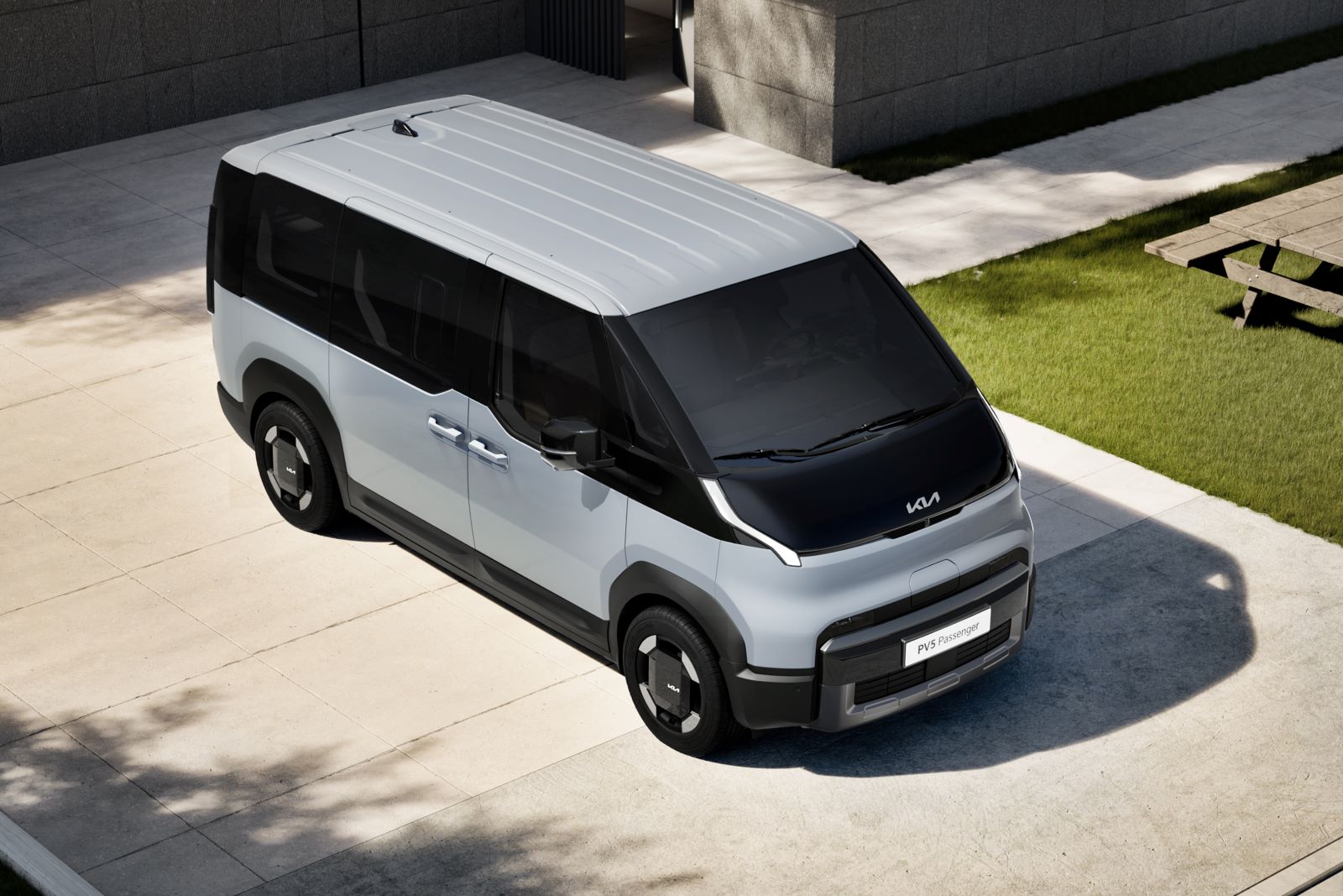 Kia PV5 2025 Skraa Oppe