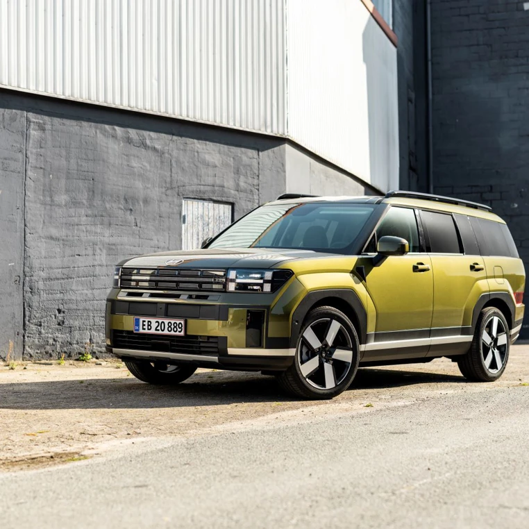 Hyundai Santa Fe 2024 Front Skraa