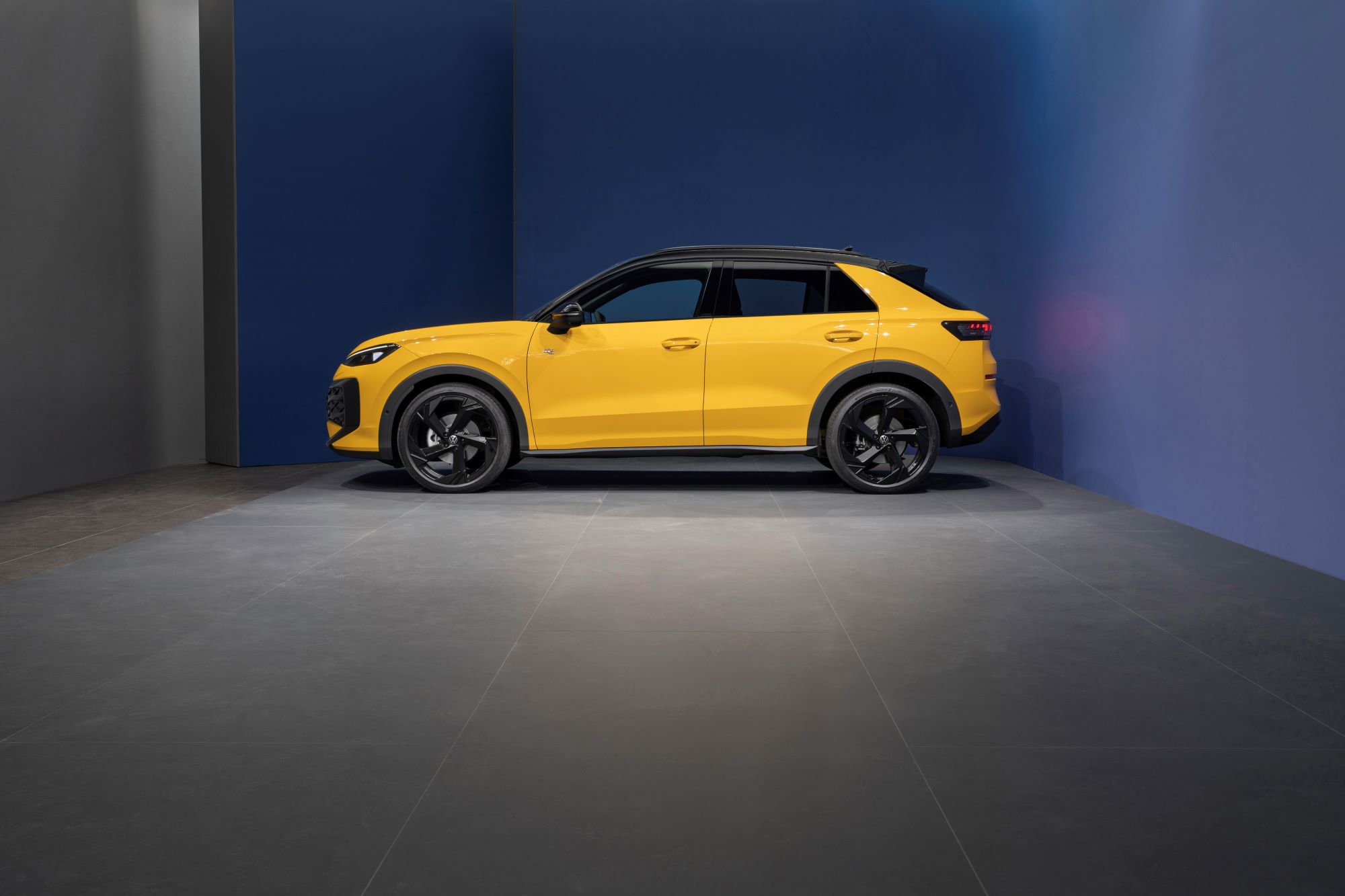 Volkswagen T Roc 2025 Side