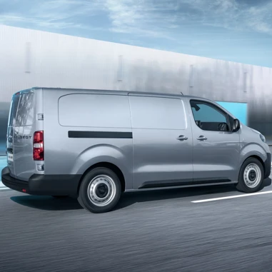 Peugeot E Expert 2025 Parkeret Lang