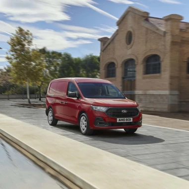 Ford Transit Connect 2024 Parkeret
