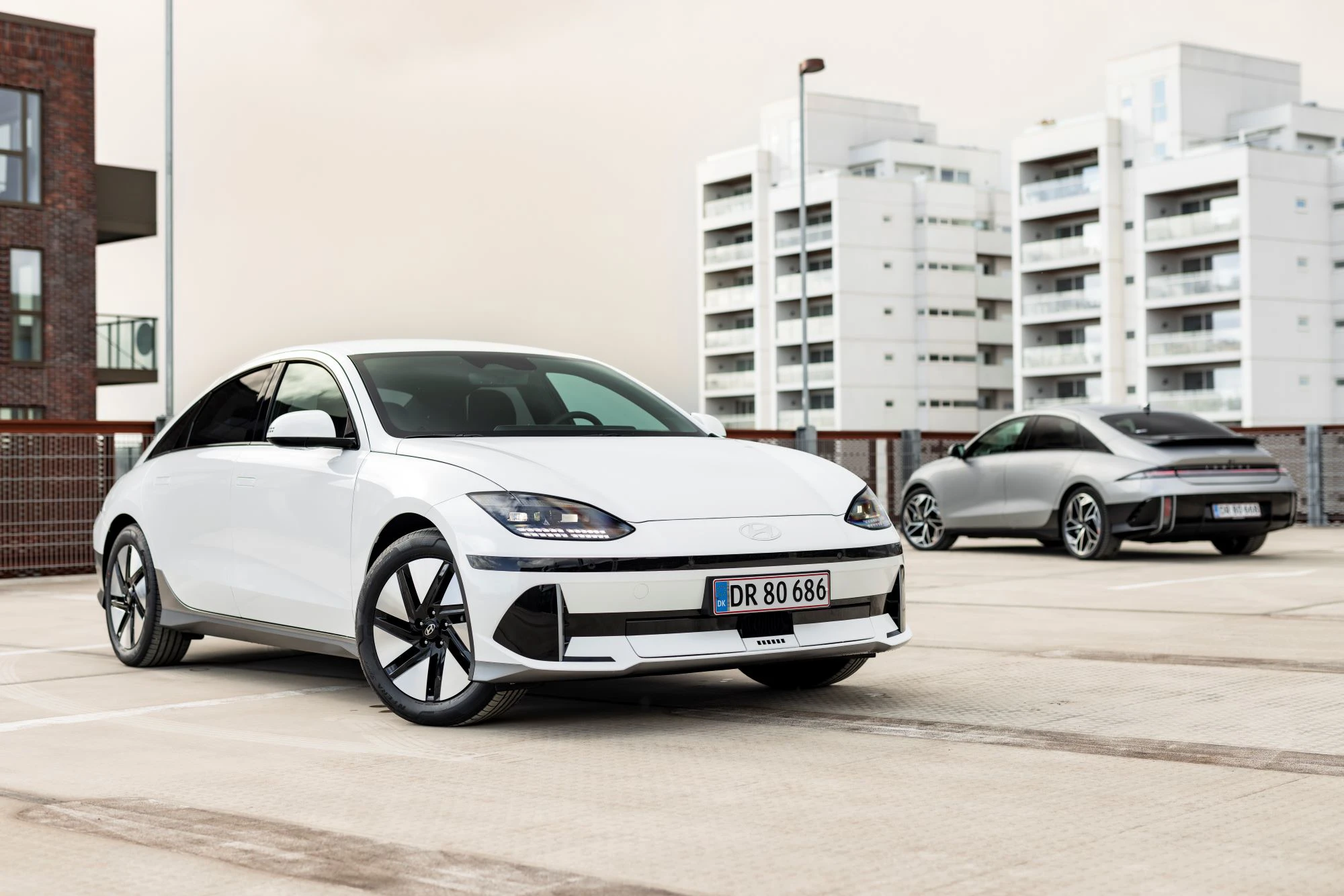 Hyundai IONIQ 6 2025 Skraa Forfra