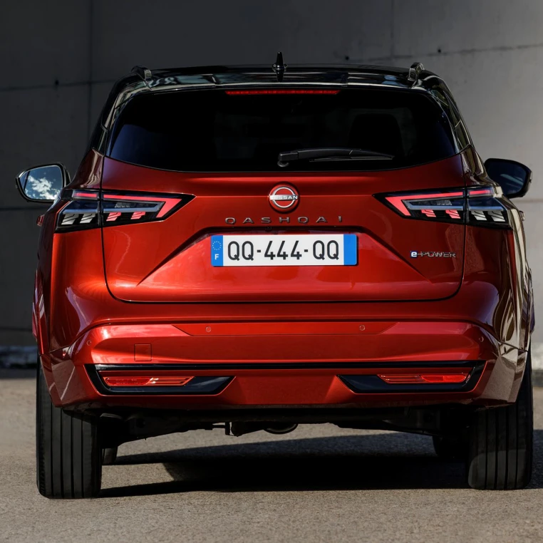 Nissan Qashqai 2024 Bagende (1)