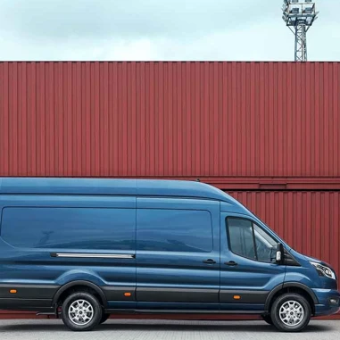 Ford Transit 2019 Eksterioer Mange Varianter (2)