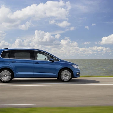 VW Touran 2015 Koerebillede Profil