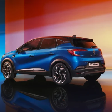 Renault Captur 2024 Esprit Alpine Iron Blue Studio Bagende