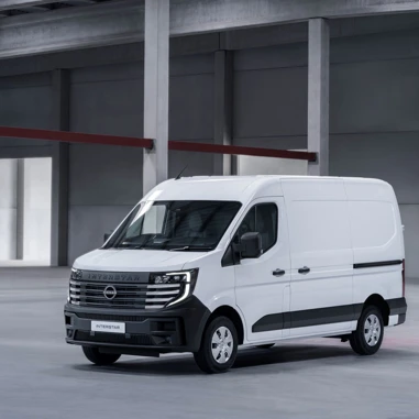 Nissan Interstar 2025 ICE Skraa Forfra