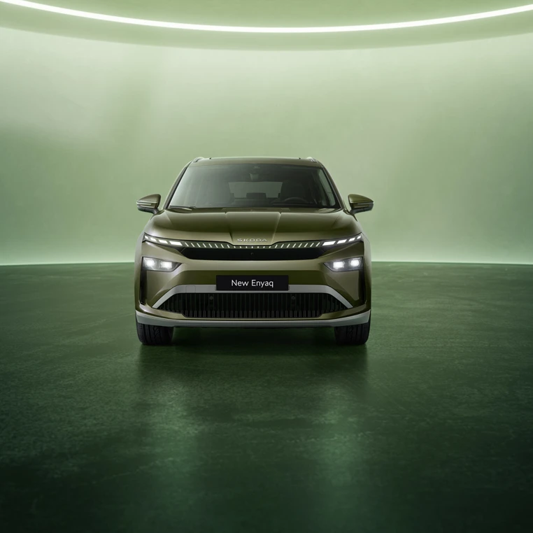 Skoda Enyaq 2025 Front