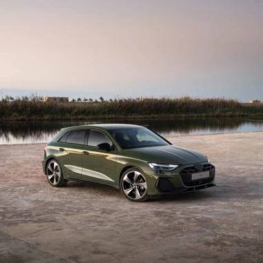 Audi A3 2024 Skraa H Side