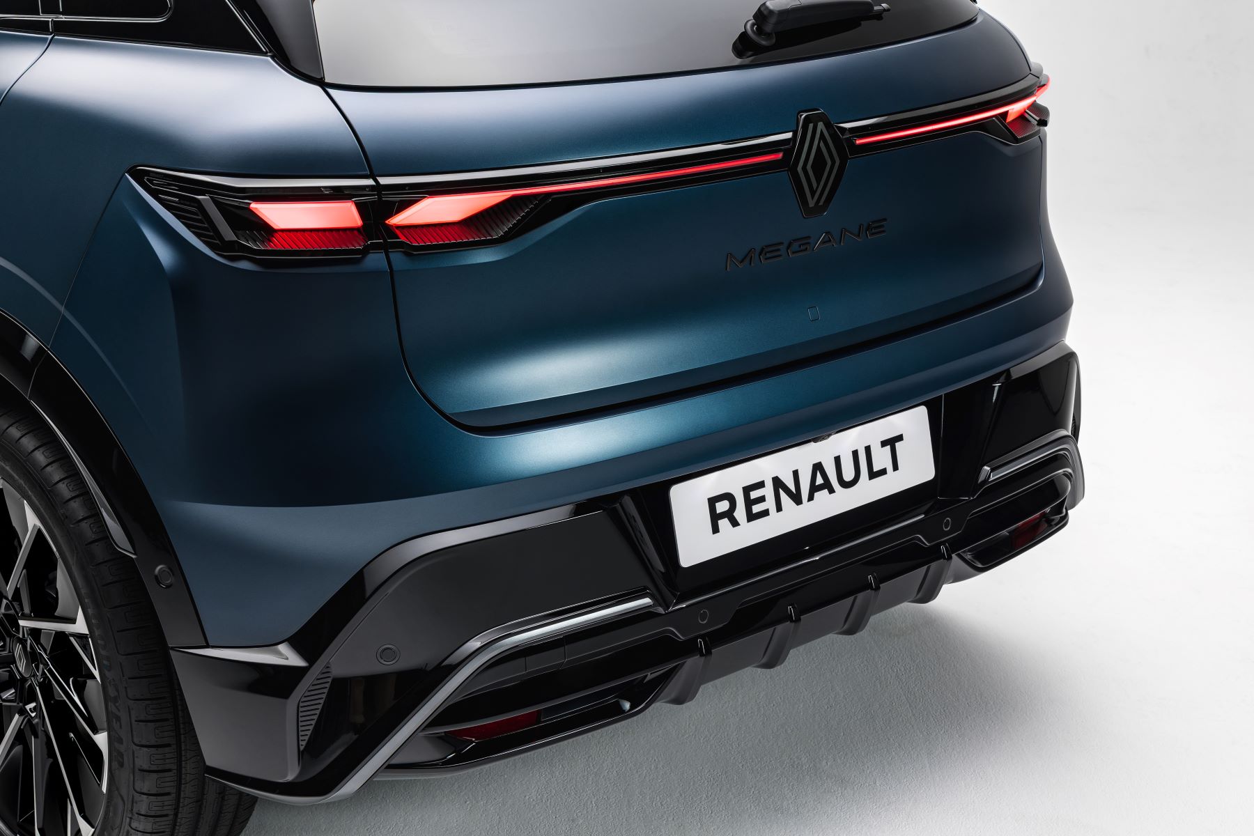 Renault Megane Electric 2026 Studio Bagklap