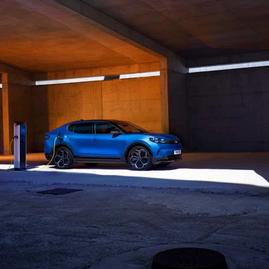 2024 Ford Elektrisk Capri (26)