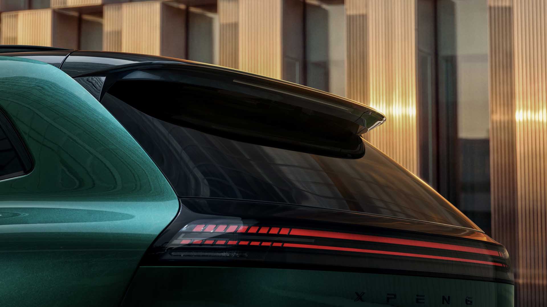 Integrated Slim Floating Spoiler