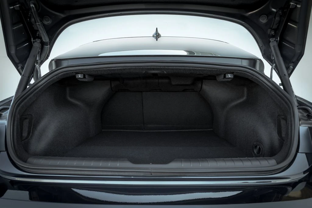 Hyundai Ioniq 6 2025 Bagagerum