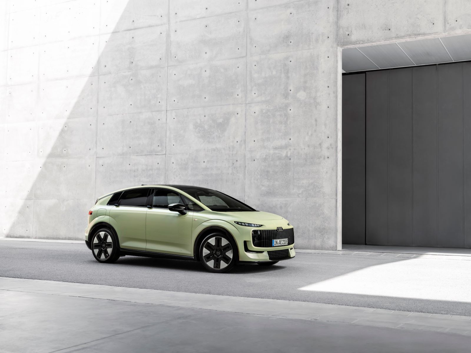 Audi A2 E Tron 2026 Skraa Hojre