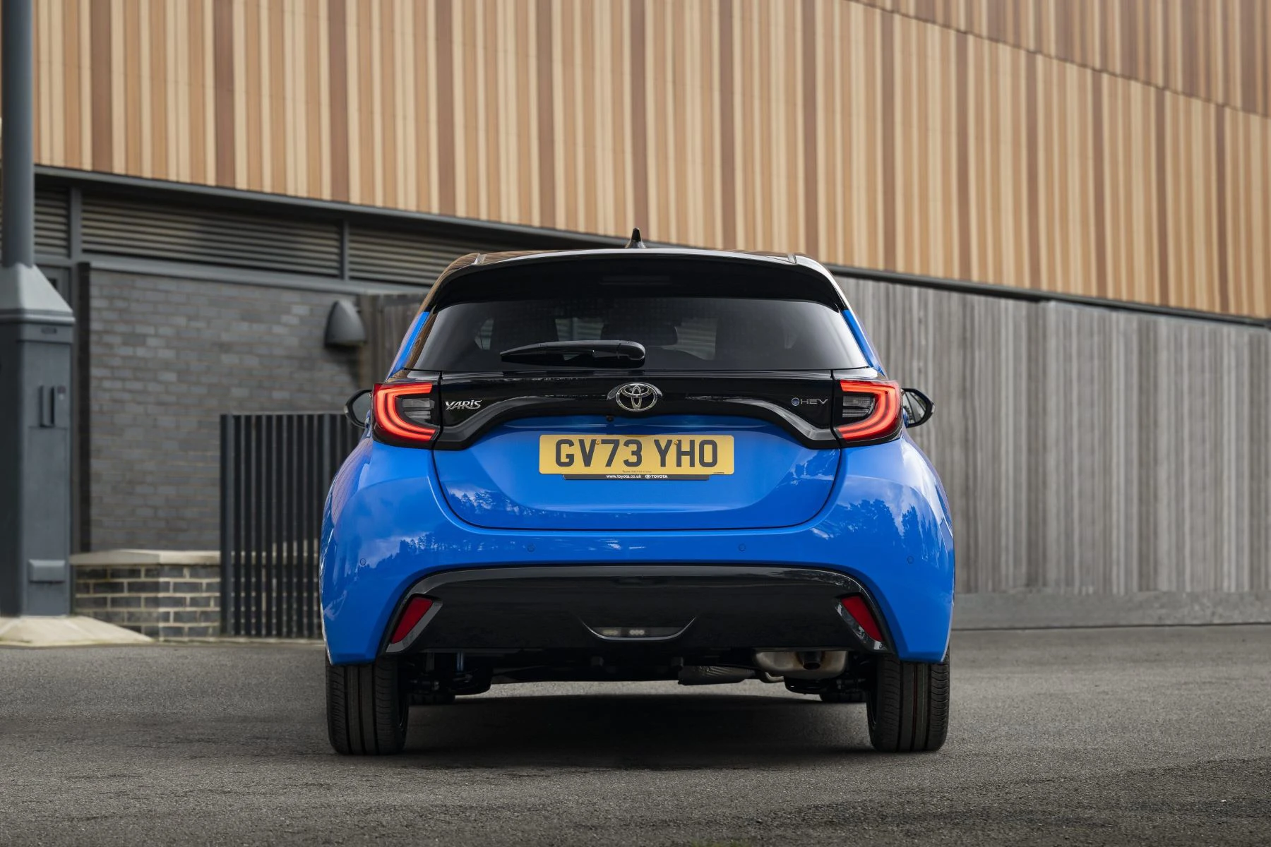 Toyota Yaris 2024 Premier Edition Bagende