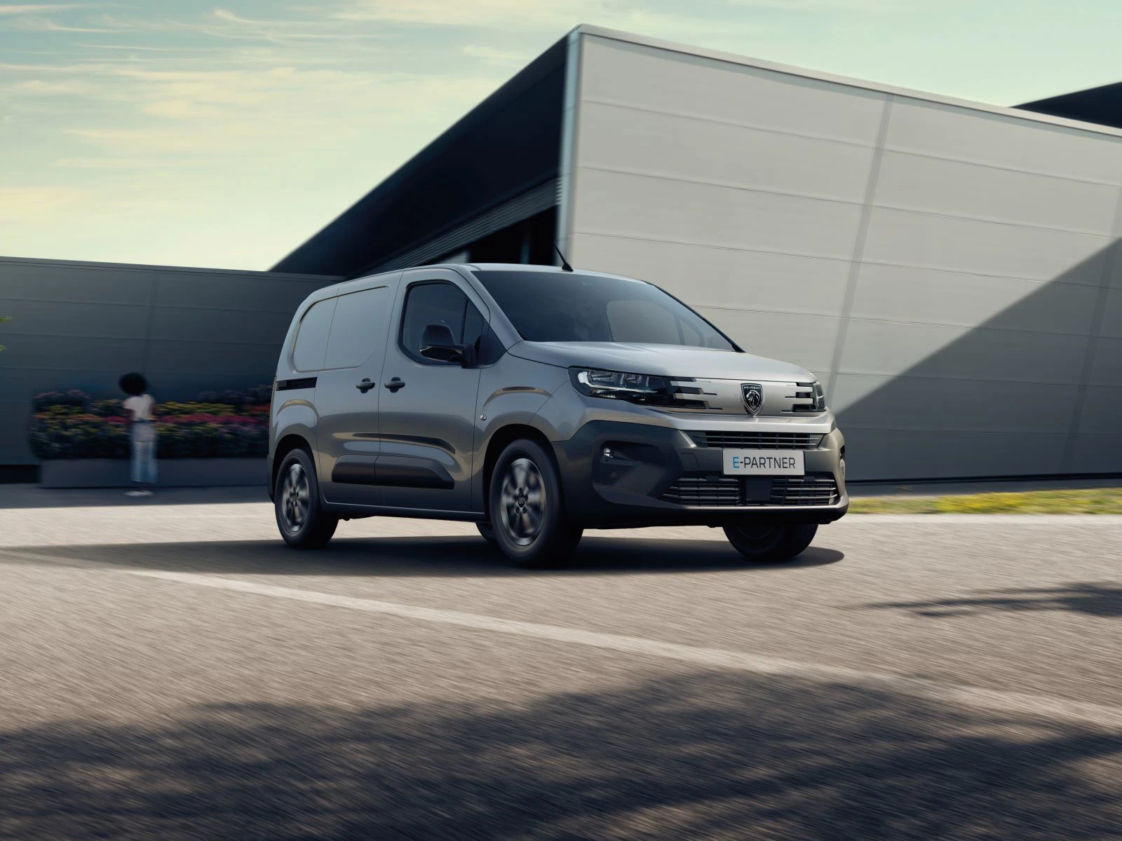 Peugeot E Partner 2025 Parkeret Skraa