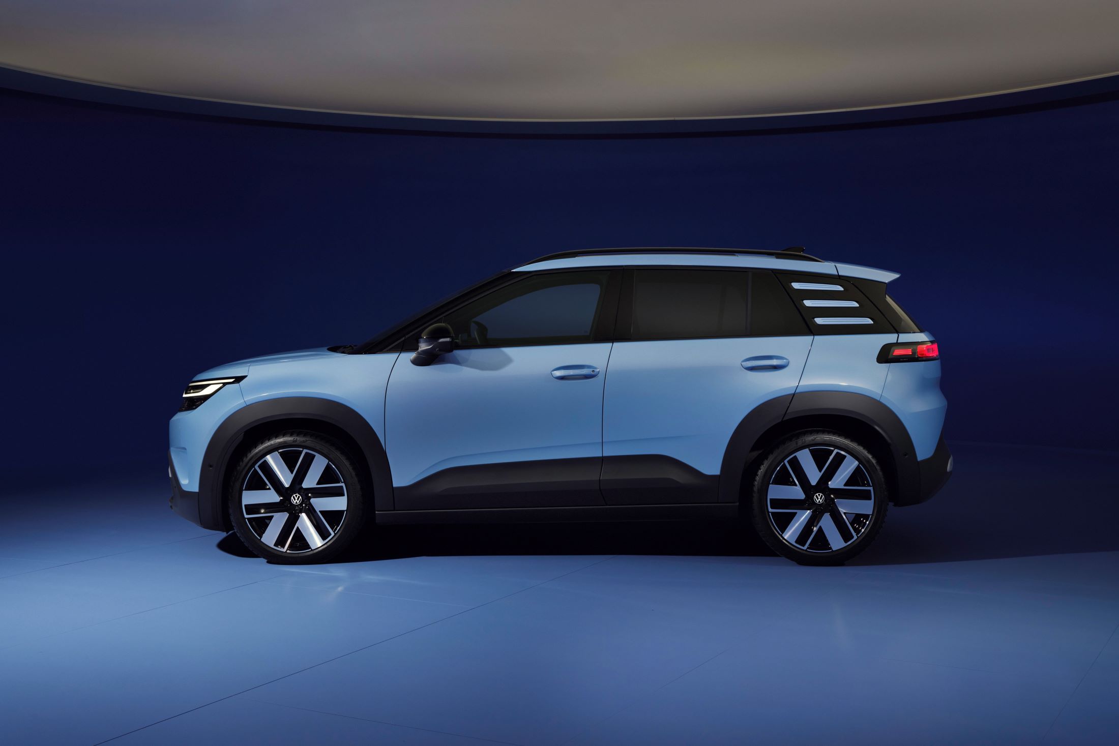 Volkswagen ID Cross 2026 Side