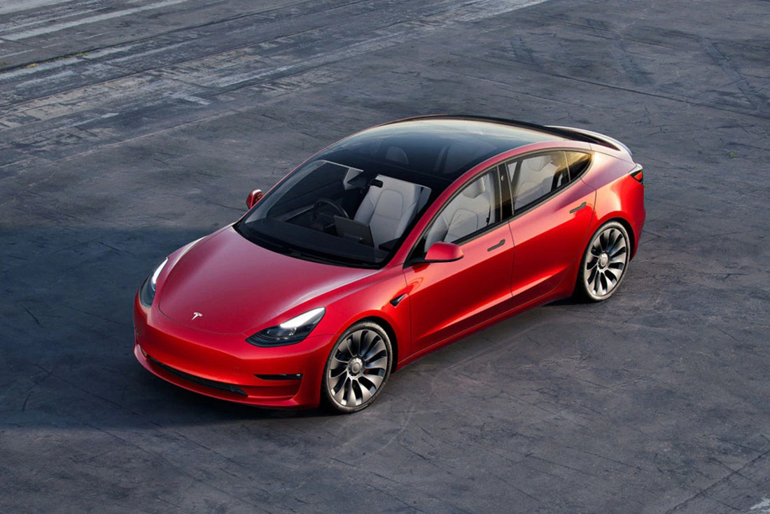 Tesla 3 2019 Oppefra (2)