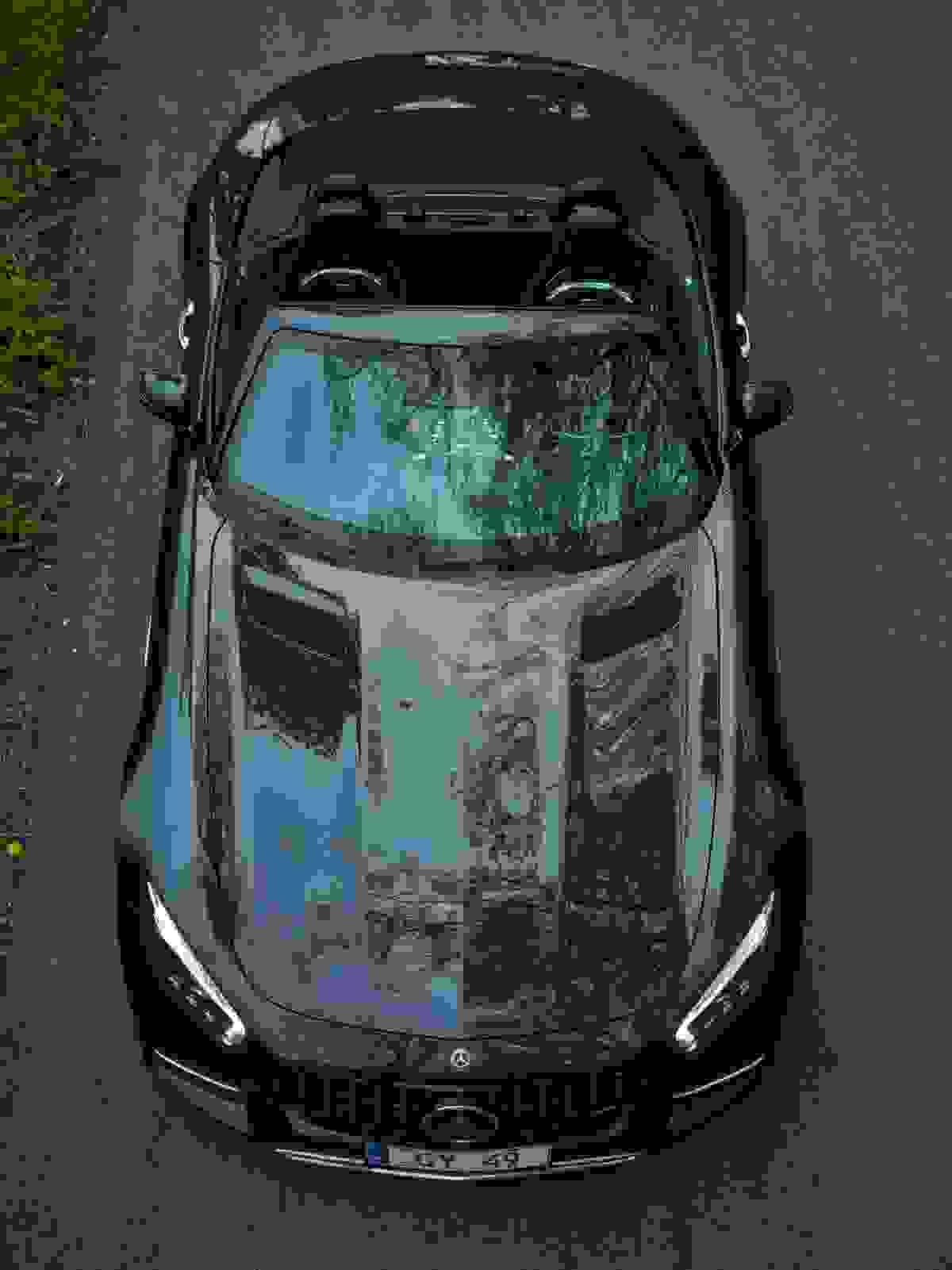 Motorpoint Mercedes GT Oppefra