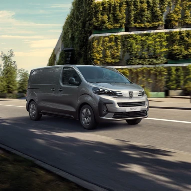 Peugeot Expert 2025 Koerende