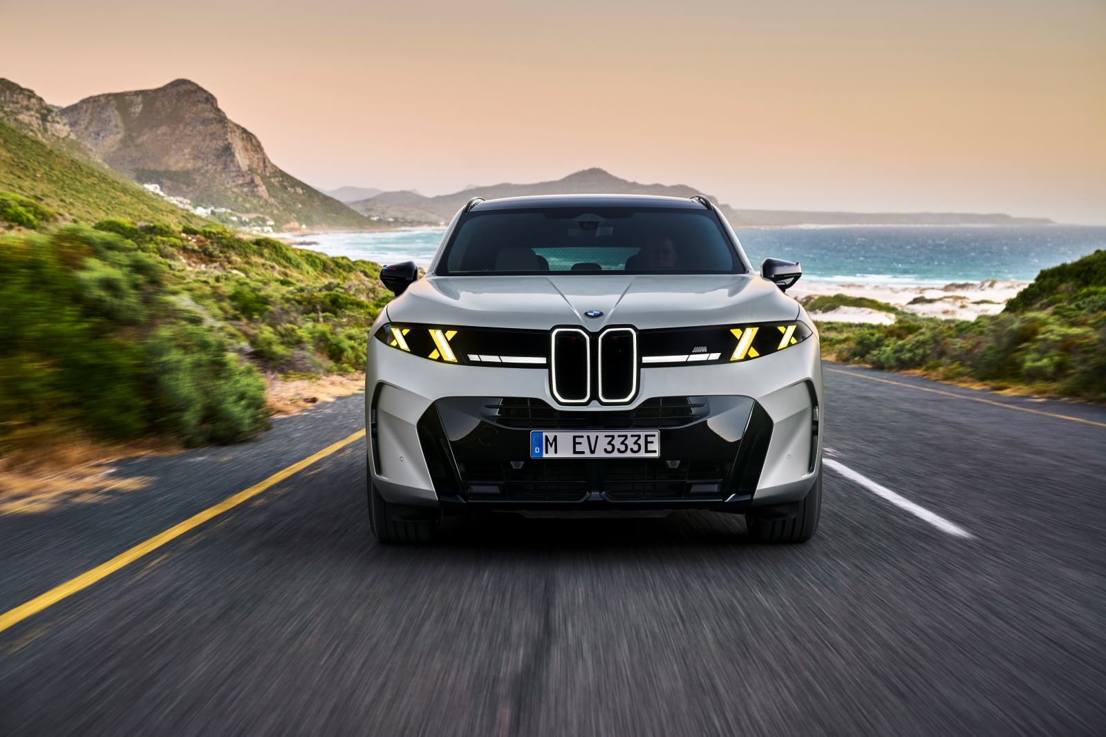 BMW X5 2026 M60e Forfra