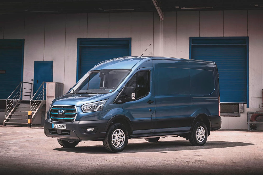 Ford 2022 E Transit Front