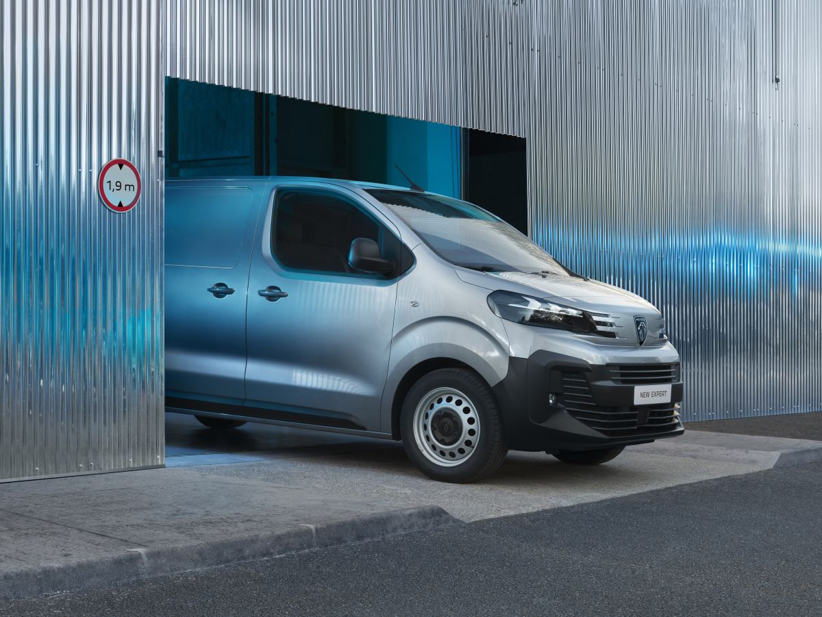 Peugeot Expert 2025 Halv