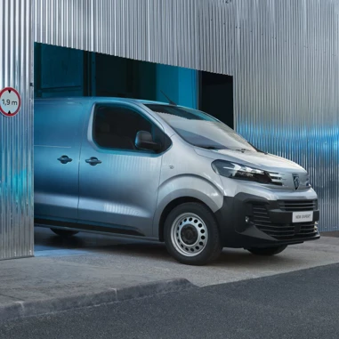 Peugeot Expert 2025 Halv