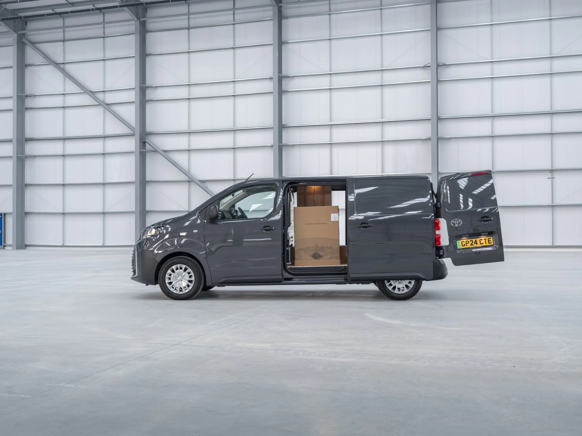 Toyota Proace 2024 Aaben Side