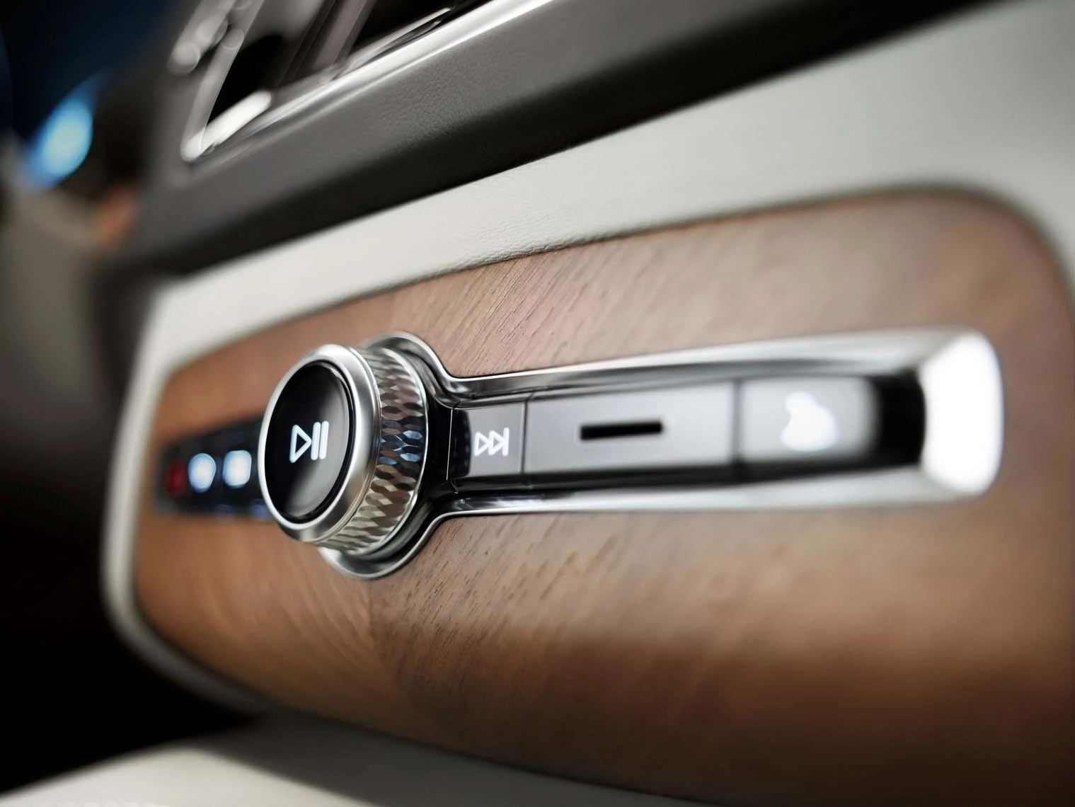 Volvo Xc90 2018 Interior Suv Luksus Anlaeg Hifi Lyd Overdaadig