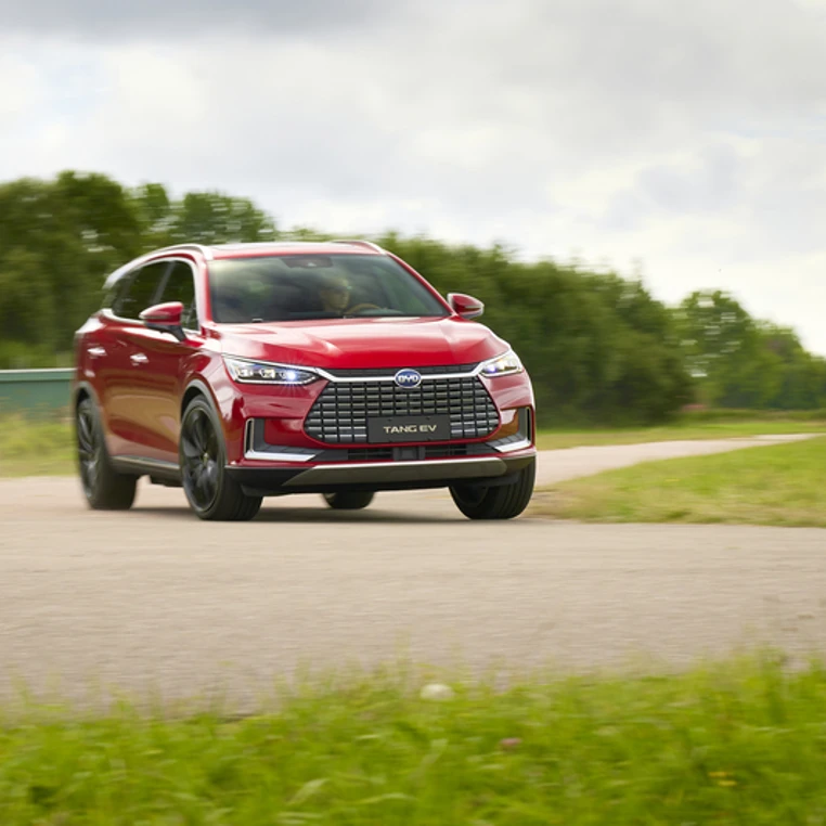 BYD TANG 2025 Front