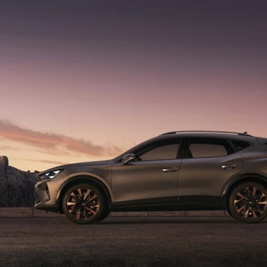 CUPRA Formentor 2024 V Side