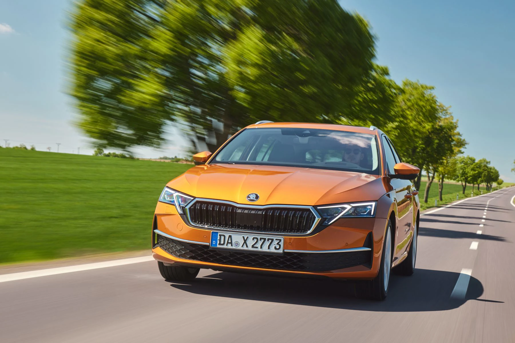 Skoda Octavia Combi 2024 Koerende Foran