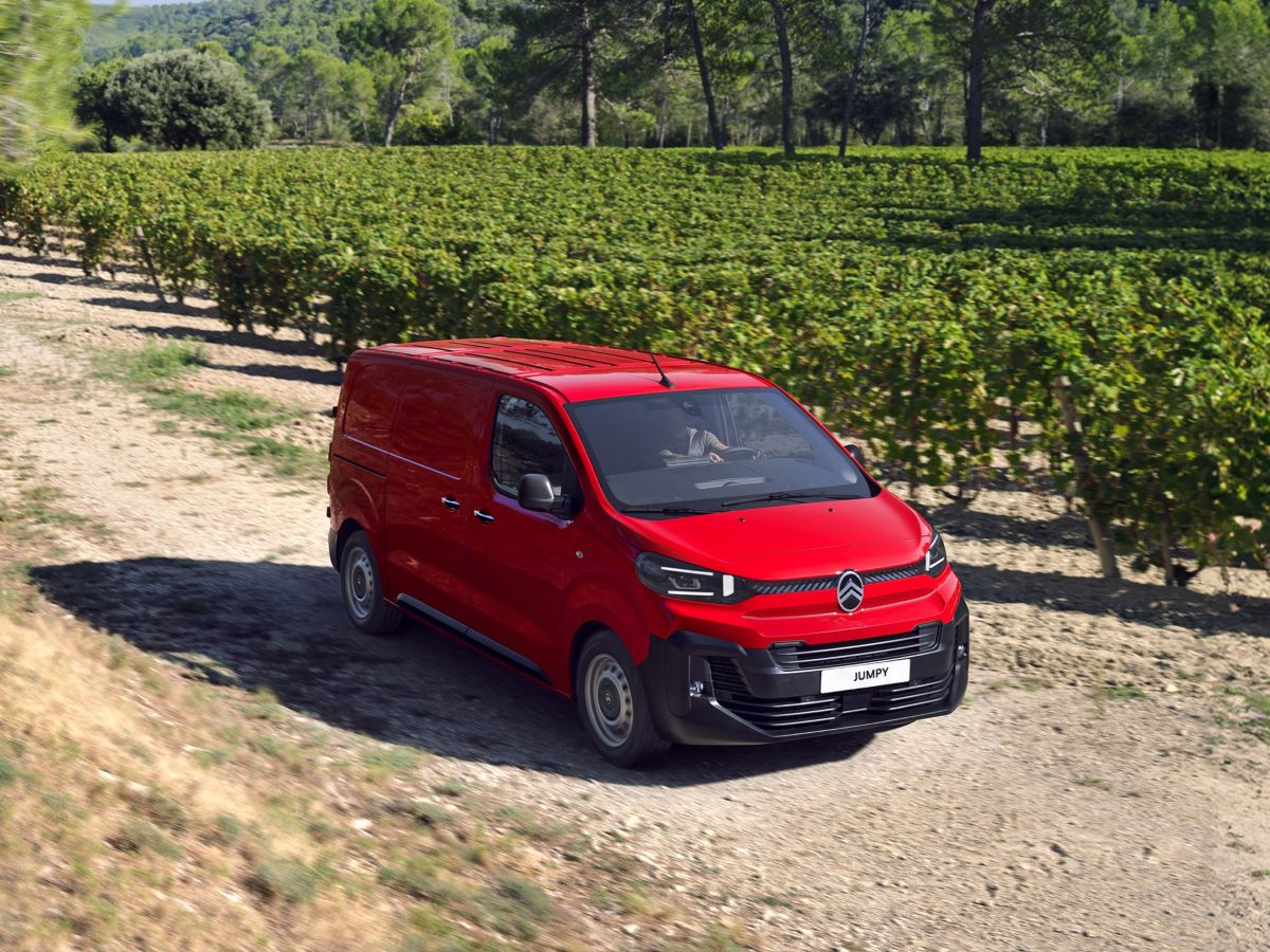 Citroën Jumpy 2025 Skraa