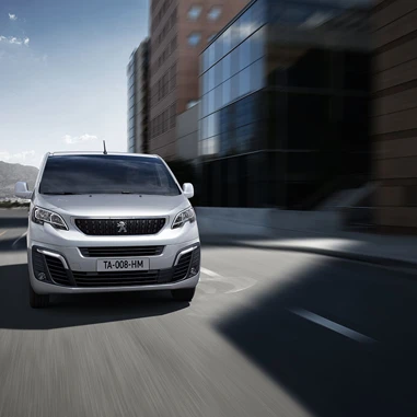PEUGEOT EXPERT 2016 Front (1)