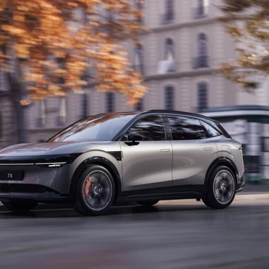 Zeekr 7X 2025 Skraa Forfra